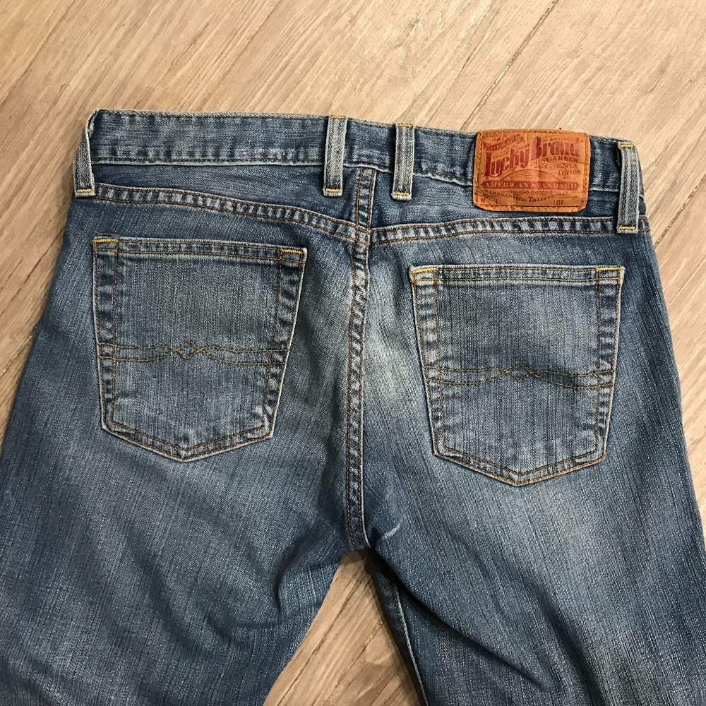 Lucky Jeans - Picture 3 of 3